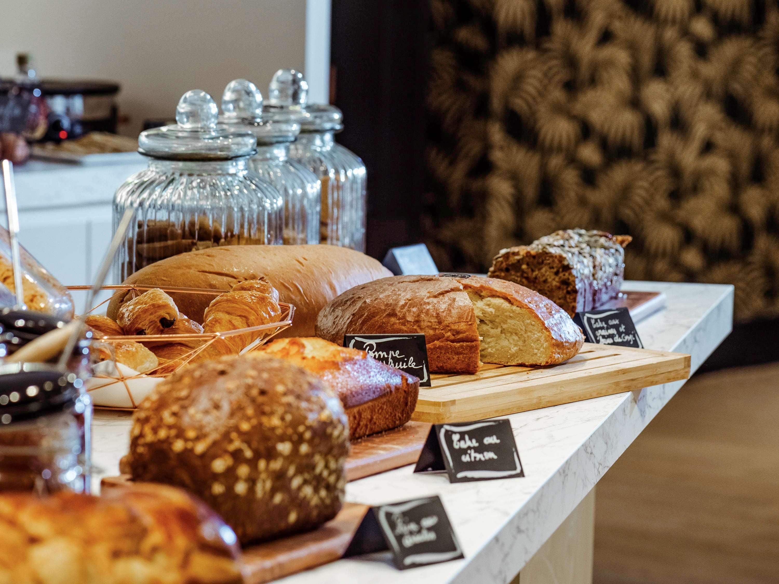 Mercure Marseille Canebiere Vieux-Port ภายนอก รูปภาพ